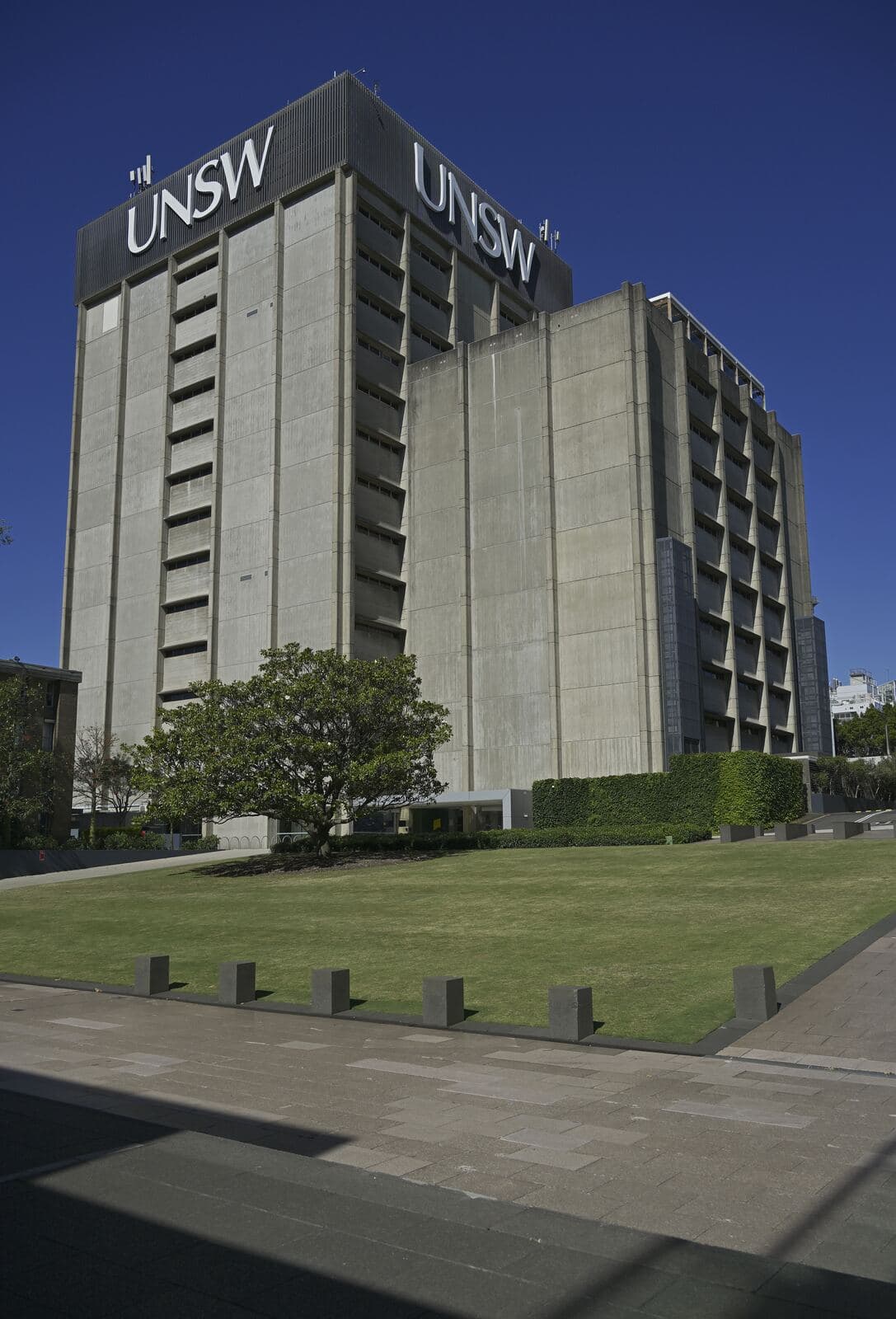 UNSW Library building